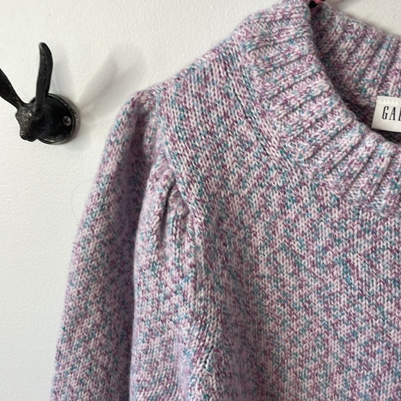 Gap little damaged super warm puff sleeves sweater - Picture 2 of 8